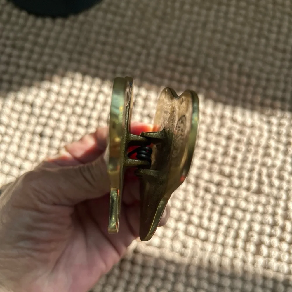Virginia Brass Crafters Randolph CW 7-45 Solid  Paper Clip Holder